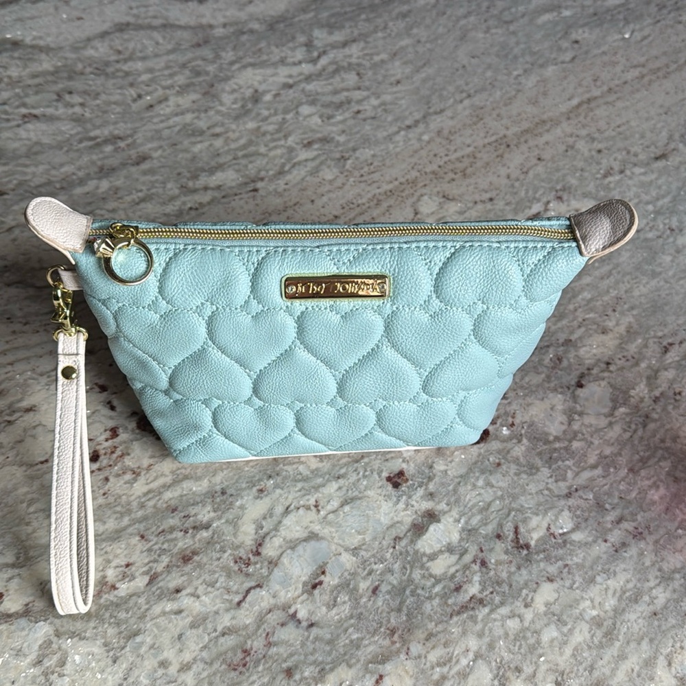 Betsey Johnson Quilted Heart Wristlet /Cosmetic Bag